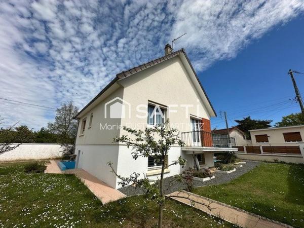 Maison familiale - charmant village, à 10 minutes de la gare, calme, lumineuse, secteur recherché.