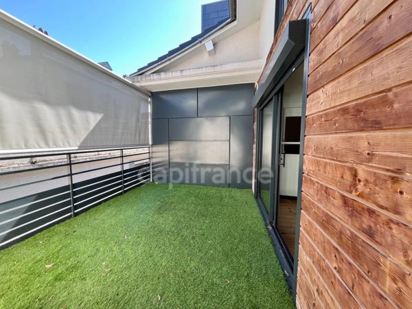 Maison type Loft - hypercentre Tarbes avec terrasses et double parking