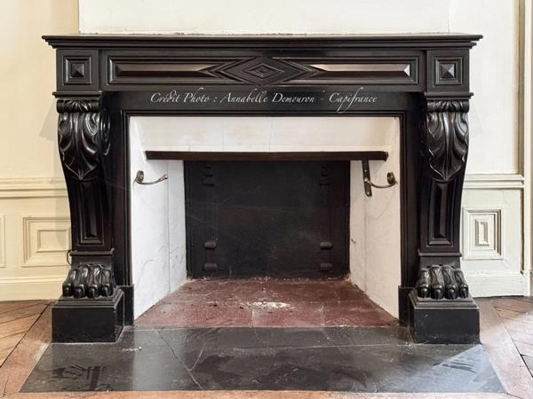 Appartement bourgeois T6 à rénover avec terrasse - CLERMONT FERRAND (63) Plateau Central - proche cathédrale.