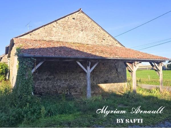 Maison 3 chambres, Grange Carport sur terrain de 1744 m²
