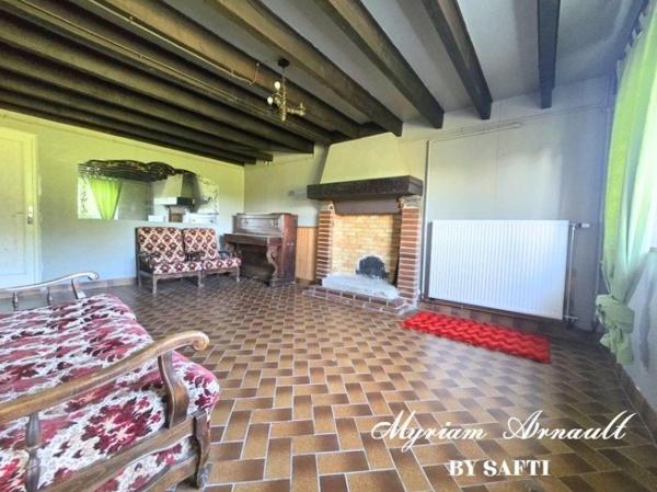 Maison 3 chambres, Grange Carport sur terrain de 1744 m²