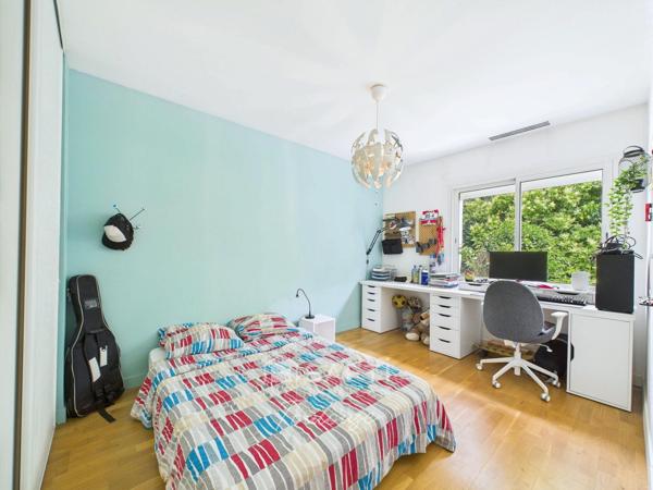 Maison familiale  Pont des Demoiselles Côte Pavée