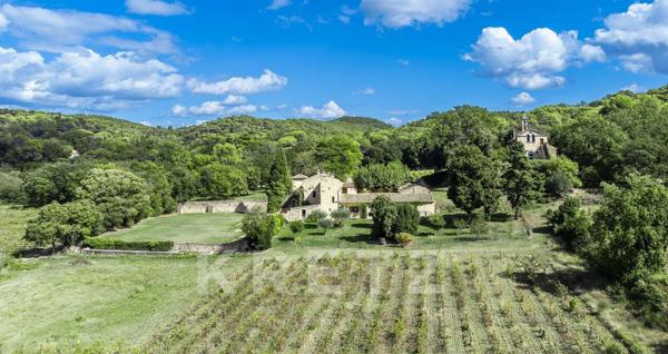 Exceptionnelle demeure historique restaurée et sa chapelle