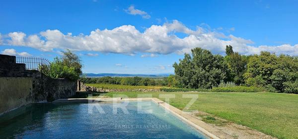 Exceptionnelle demeure historique restaurée et sa chapelle