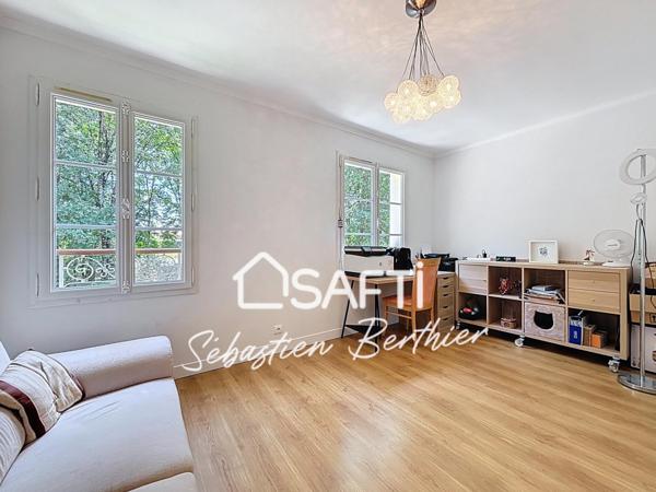 Rare ! Maison de maître avec terrain de 6244m² -25 min Rocade Toulousaine - Piscine 12X6 -Dépendances