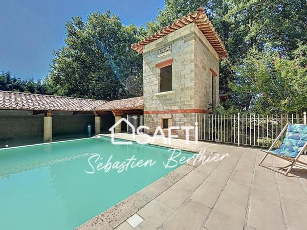 Rare ! Maison de maître avec terrain de 6244m² -25 min Rocade Toulousaine - Piscine 12X6 -Dépendances