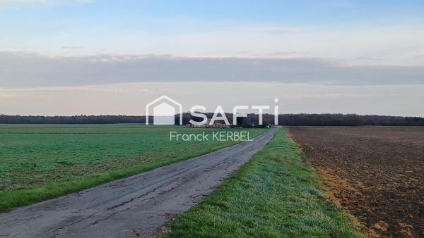 Fermette de 1870 en grande partie rénovée et à fort potentiel.