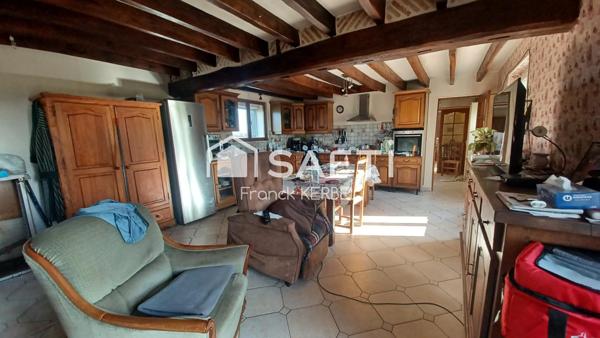 Fermette de 1870 en grande partie rénovée et à fort potentiel.