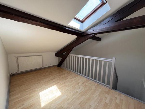Location                                                      Appartement
                        
                     4 pièces                      68 m2                     à Saint-Étienne