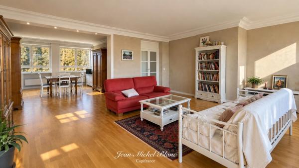 Appartement à vendre 6 pièces SAINTE FOY LES LYON (69) - ET SI VOUS PRENIEZ UN PEU DE HAUTEUR ?