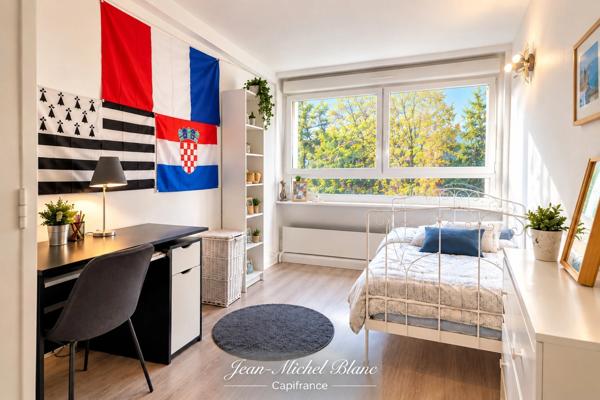 Appartement à vendre 6 pièces SAINTE FOY LES LYON (69) - ET SI VOUS PRENIEZ UN PEU DE HAUTEUR ?
