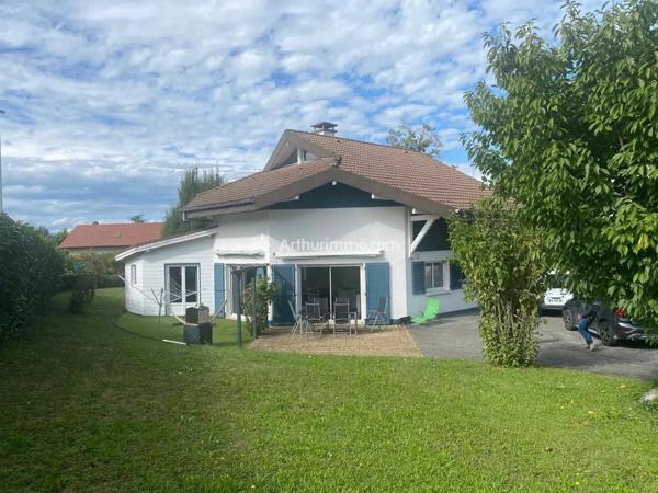 Vente Maison 4 pièces 145 m2 à Neuvecelle