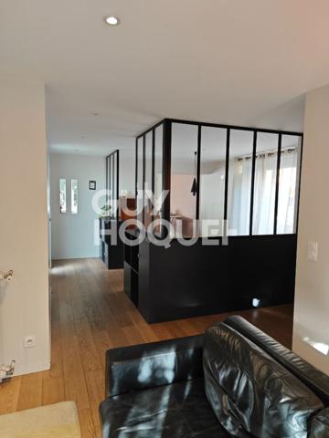 MAISON TYPE 5 RENOVEE TERRASSE JARDIN COUR POUR VEHICULES METRO SAOUZELONG