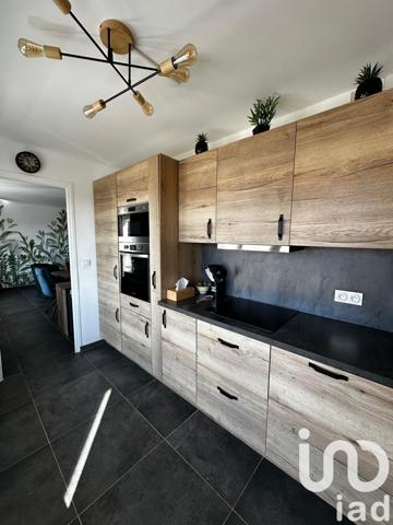 Appartement 3 pièces de 67 m² à SAINT-AYGULF (83370)