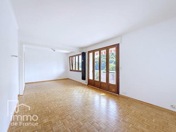 TYPE 3 BIS BELLEGARDE SUR VALSERINE - 3 pièce(s) - 78.6 m2