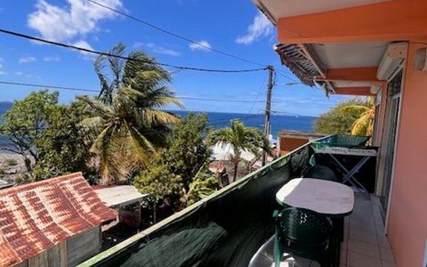 Maison à vendre    13 pièces •  Pointe-Noire