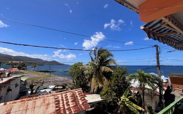 Maison à vendre    13 pièces •  Pointe-Noire