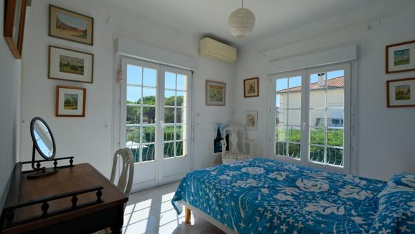 Maison
         5 pièces
        - 175 m² Exclusivité 399 000 € *