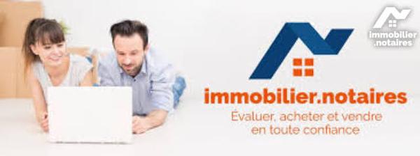 Proche Centre-ville - Maison de ville avec deux appartements loués ...