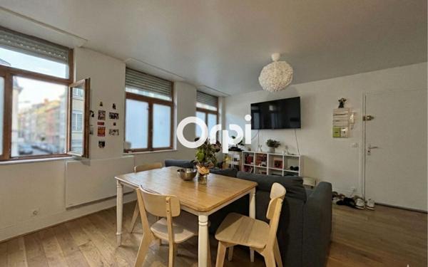 Appartement à vendre    2 pièces • 38,84 m2 Lille