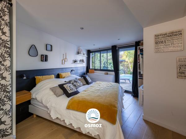 Maison type 6 avec piscine et stationnement à quelques pas de l'hyper-centre !