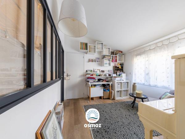 Maison type 6 avec piscine et stationnement à quelques pas de l'hyper-centre !