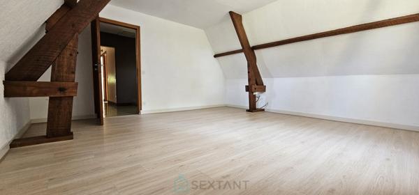 A Souillac maison de 173 m² au calme avec une belle vue sur la vallée de la Dordogne.