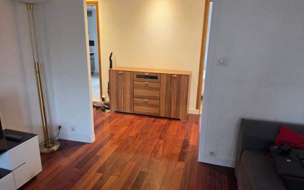 Appartement à louer    3 pièces • 55,27 m2 Châtillon