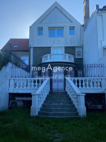 Maison à BOULOGNE-SUR-MER, 62200 - 9 pièces 236m²