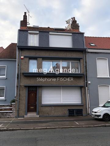 Maison à BOULOGNE-SUR-MER, 62200 - 9 pièces 236m²