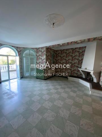 Maison à BOULOGNE-SUR-MER, 62200 - 9 pièces 236m²