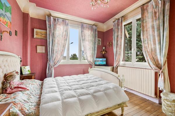 Maison Saint Germain En Laye 6 pièce(s) 118 m2 565 000 € ** - Référence 17145