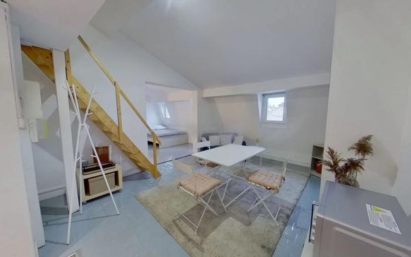 Appartement à louer    1 pièce • 34,79 m2 Lyon 1