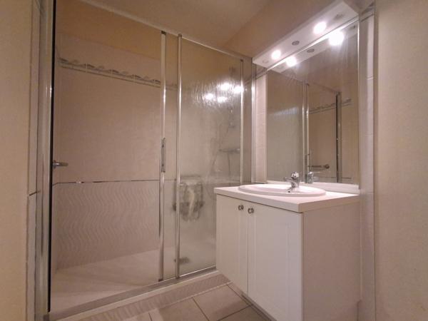 Appartement 2 pièce(s) 1 chambre(s) 41.7 m²