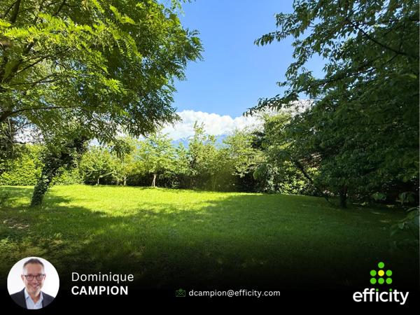 Terrain
        
        - 800 m² Exclusivité 342 000 € *