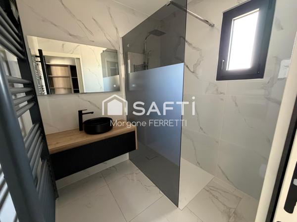 VILLA MODERNE 147 M² AVEC PISCINE SUR TERRAIN DE 492 M²