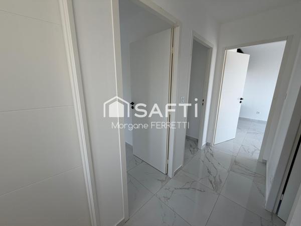 VILLA MODERNE 147 M² AVEC PISCINE SUR TERRAIN DE 492 M²