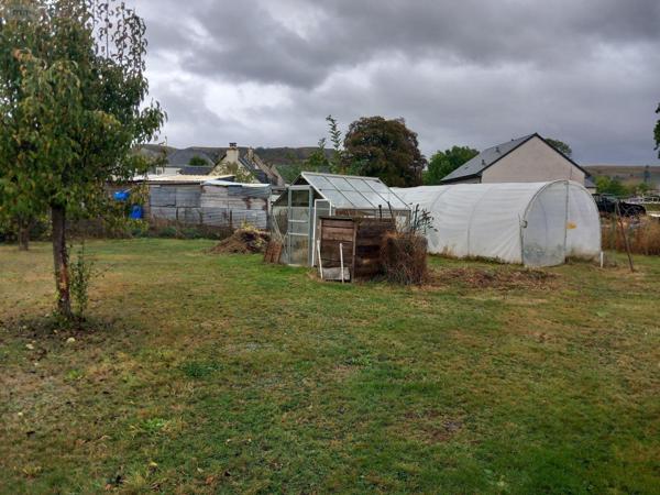 Maison à vendre à Ségur-les-Villas dans le Cantal (15300), ref : 2090
