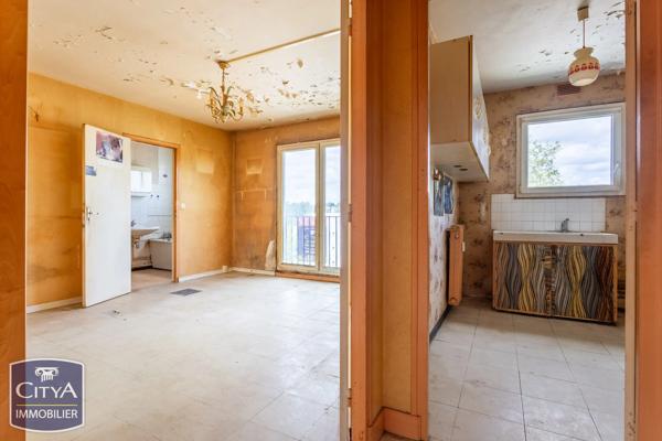 Appartement à vendre 1 pièce 29.49m² Arpajon (91290)