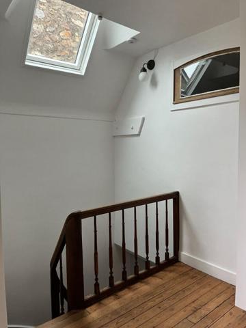 MAISON FAMILIALE EN PARFAIT ETAT AVEC 4 CHAMBRES EN CENTRE VILLE DE LA FERTE MACE