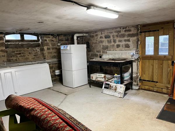 MAISON FAMILIALE EN PARFAIT ETAT AVEC 4 CHAMBRES EN CENTRE VILLE DE LA FERTE MACE