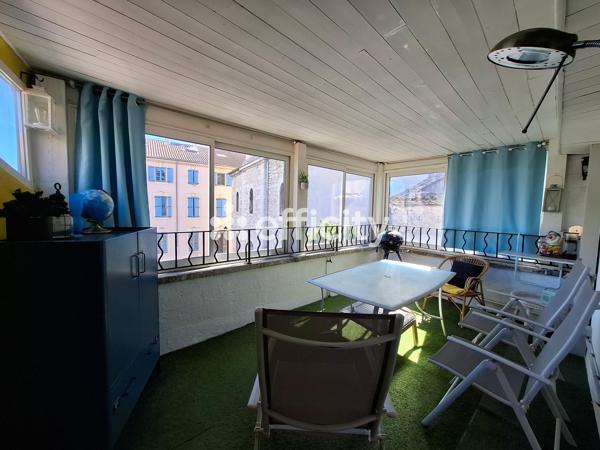 Maison
         3 pièces
        - 75 m² 150 000 € *