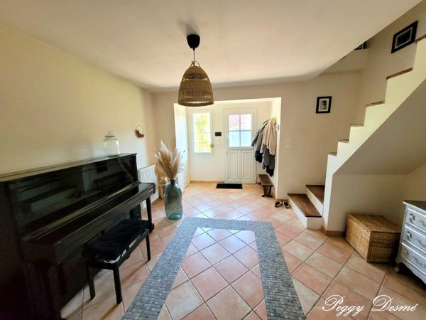 Maison à vendre 7 pièces CHAMBRAY LES TOURS (37) - 170 m2 - Double séjour - 5 chambres - Jardin arboré - 2 terrasses
