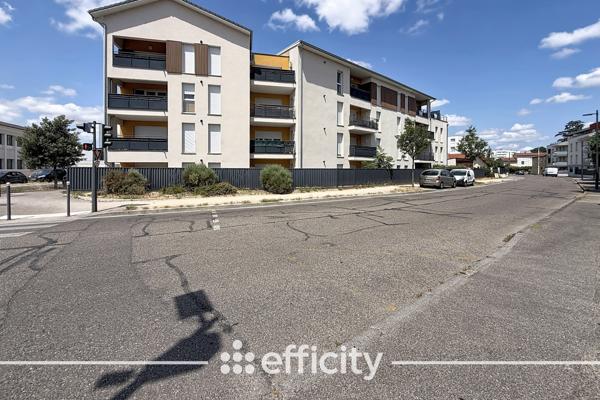 Appartement
         2 pièces
        - 47 m² Exclusivité 176 900 € *