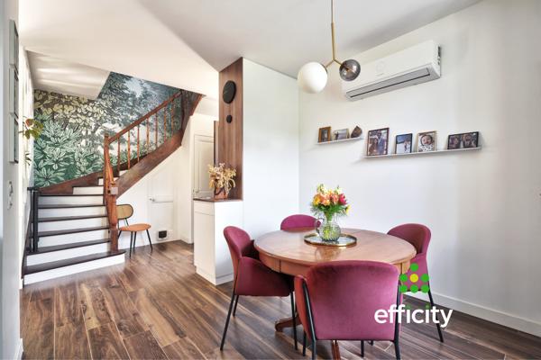 Maison
         4 pièces
        - 82 m² Exclusivité 585 000 € *