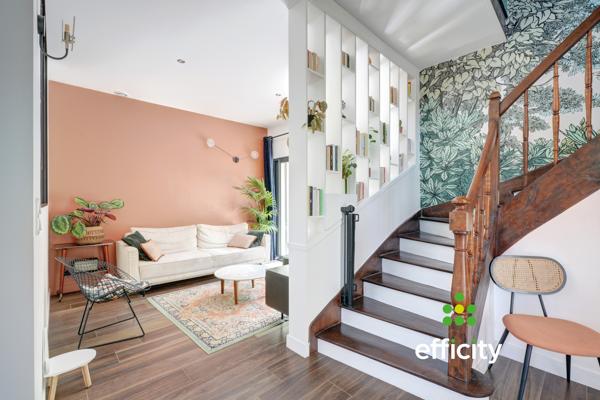 Maison
         4 pièces
        - 82 m² Exclusivité 585 000 € *