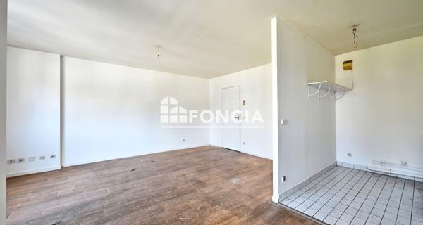 À vendre Studio 37 m² - Cergy 95800