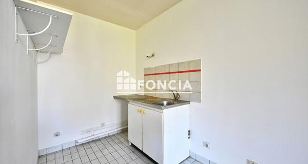 À vendre Studio 37 m² - Cergy 95800