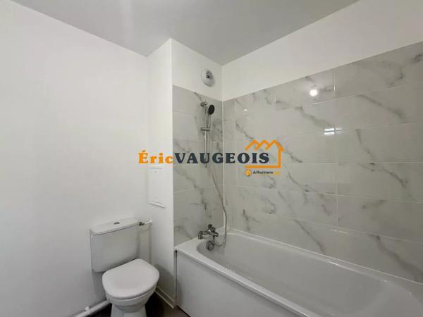 Vente                                                      Appartement
                        
                     2 pièces                      41 m2                     à Coulommiers