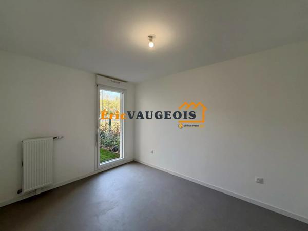 Vente                                                      Appartement
                        
                     2 pièces                      41 m2                     à Coulommiers
